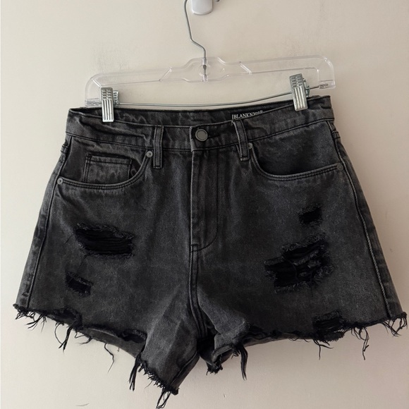 Blank NYC The Barrow High-Rise Washed Out Distressed Shorts - Picture 2 of 6
